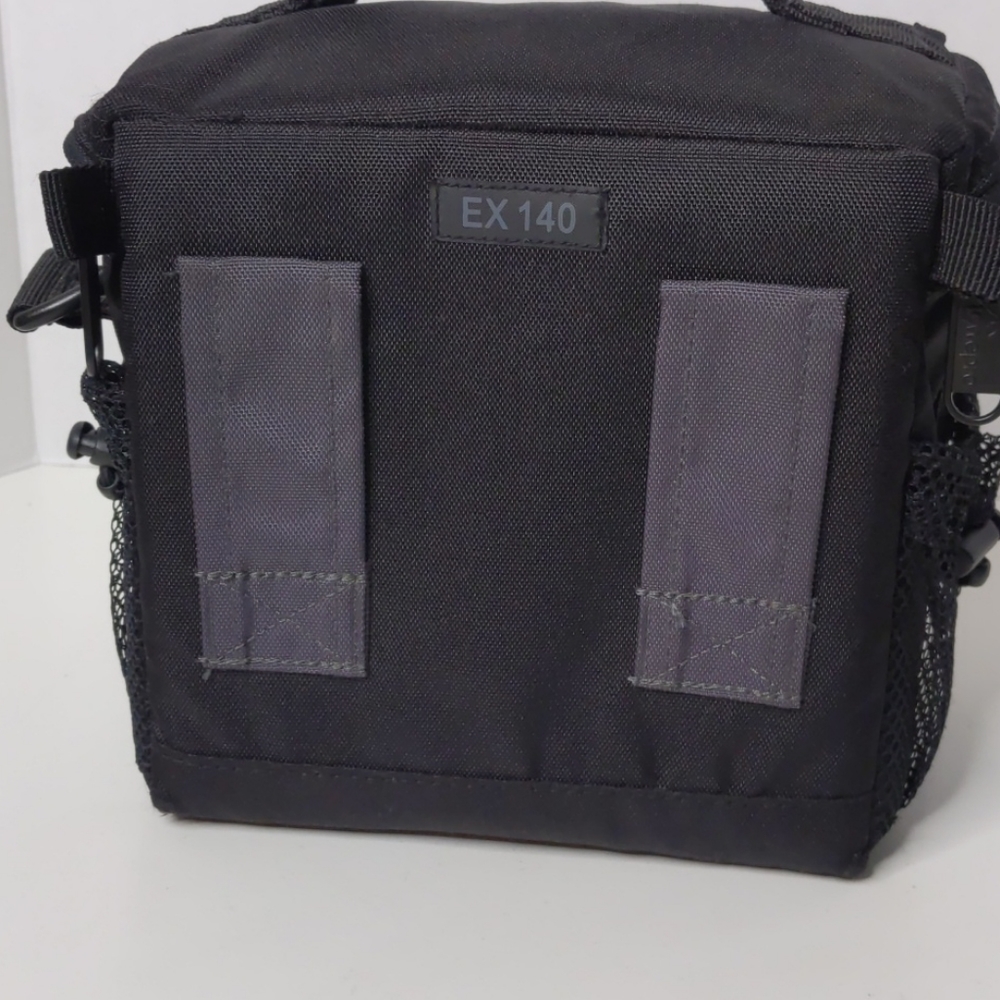 LowePro EX 140 Camera Bag EUC Black roomy clean sturdy protective - Picture 3 of 5